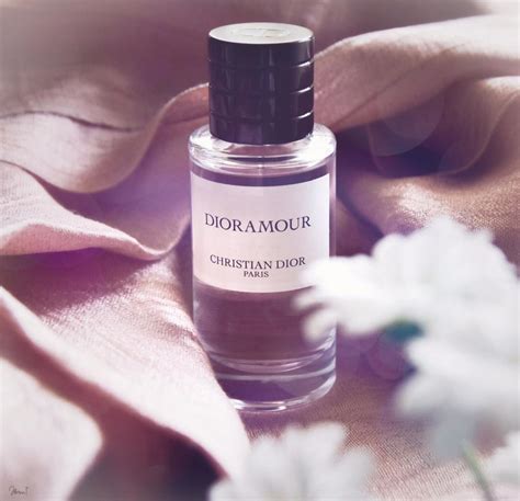 dioramour de dior precio|Perfume Dioramour: el perfume sensual con encanto de antaño .